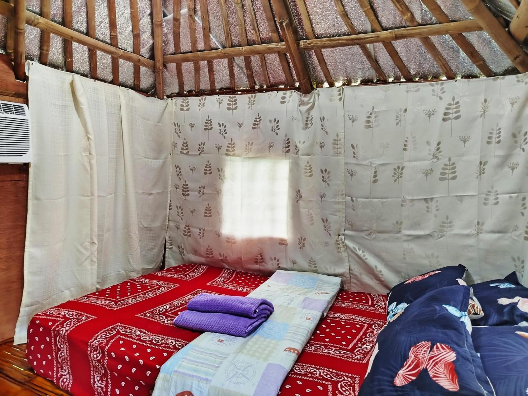 Rea'S Bamboo Resort Gabaldon Δωμάτιο φωτογραφία